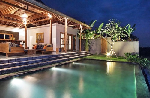 East Selemadeg Villa | 2 BR private swimming pool 7m x 3.5m