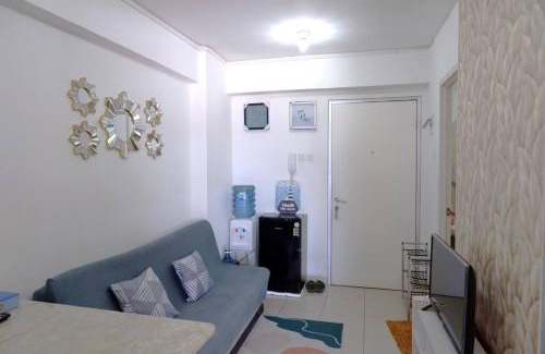 Pluit Apartment | 2 BR Sea View 2 Big Bed 1 Sofa bed Internet Kitchen