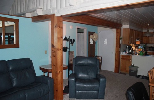 Ponshewaing Cabin | 2 Cabins on Crooked Lake