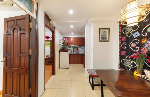 Hang Bac Apartment | 2- clean bedroom apartment near to Hoan Kiem lake with AC, WiFi