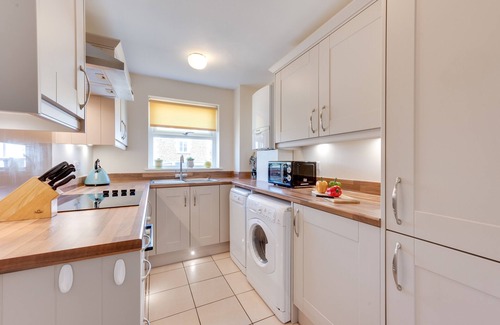 Aldeburgh Apartment | 2 Coastguard Court - One Bedroom Apartment, Sleeps 2