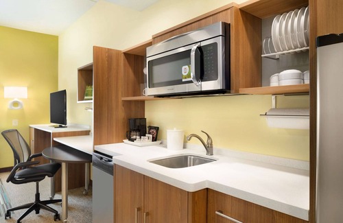 Paw Creek Apartment | 2 Connecting Suites at a Hotel