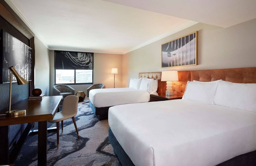 Glencoe Hotel | 2 Connecting Suites at a 4⭐️ Hotel