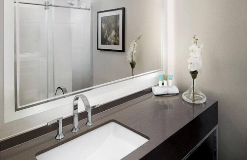 Historic District - North Hotel | 2 Connecting Suites at a 4⭐️ Hotel