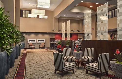 Downtown St. Louis House | 2 Connecting Suites at a 4⭐️ Hotel
