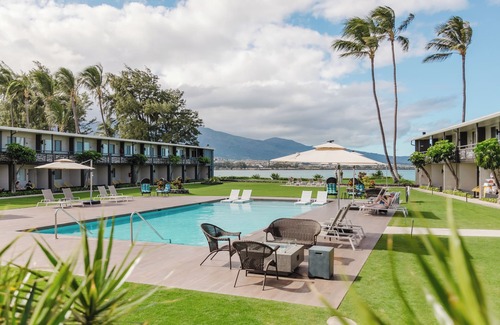 Kahului Hotel | 2 Family-Friendly Accommodations, Outdoor Pool, Near Maui Tropical Plantation!