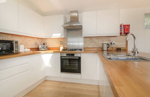 Dobwalls Cottage | 2 Faraway Fields