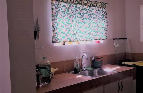 Lapu-Lapu House | 2 Farmhouse in a private and quiet area