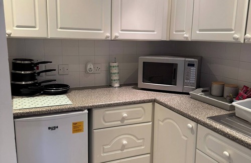 Derby Apartment | 2 Guests - Free Parking - 6min to Derbion Centre