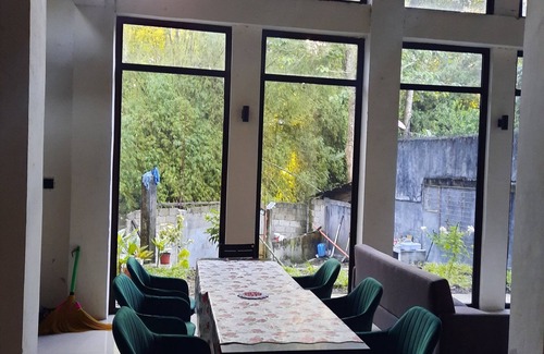 Zamboanga House | 2 Guests - Pet Friendly House - Zamboanga Hideaway