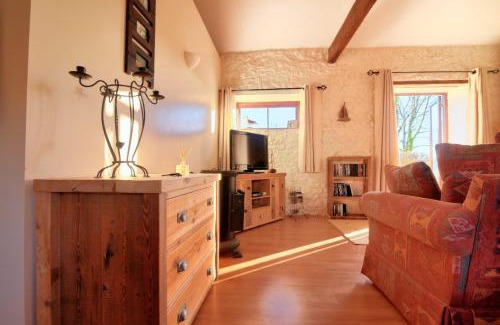 Rousdon House | 2 Home Farm South