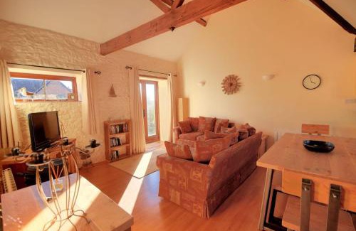 Rousdon House | 2 Home Farm South