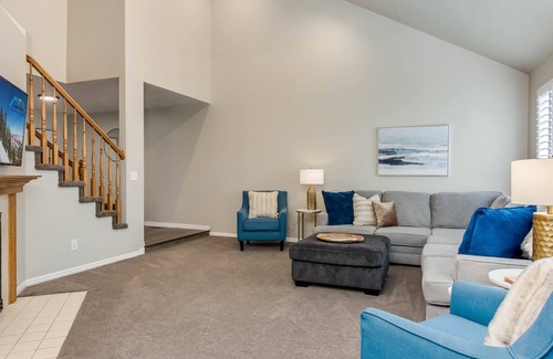 Cottonwood Heights House | 2 Homes * Hot Tub * Close to Alta/Snowbird Resorts * Fireplace