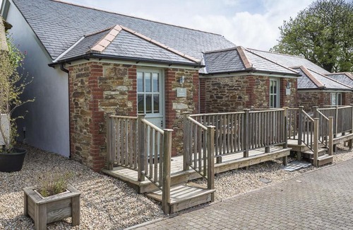 Bugford House | 2 Keeper's Cottage, Hillfield Village, Dartmouth