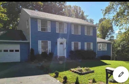 Colesville House | 2 KING beds HANDS&HEART 2LEVEL 2R