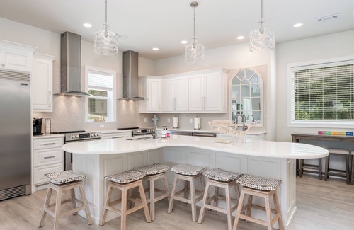 Hot Springs House | 2 Luxury Lakefront Homes, Private Pool, Hot Tub, Boat Dock, Putting Green, Views