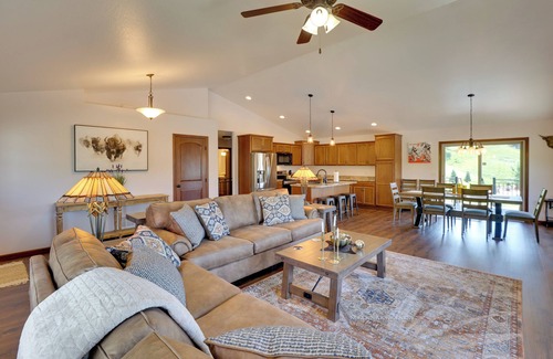 Sturgis House | 2 Mi to Downtown Sturgis: Quiet Ranch Home w/View
