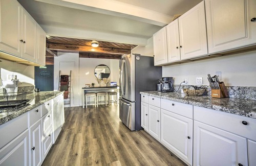 West University House | 2 Mi to Reno Riverwalk: Modern Home