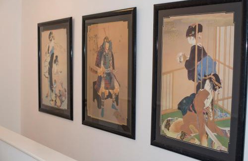 Dublin House | 2 Mikes Homestay