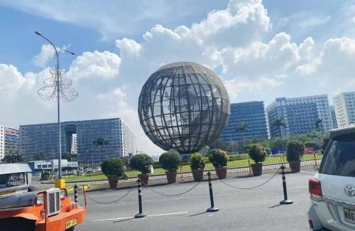 Tambo House | 2-min Walk to Okada Near AirportMOA wBalcony