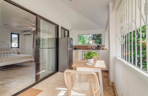 Bavaro Apartment | 2 minutes from the beach! Cozy 1-bedroom apartment with access to pool