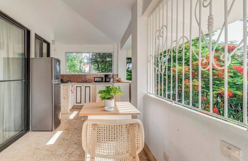 Bavaro Apartment | 2 minutes from the beach! Cozy 1-bedroom apartment with access to pool
