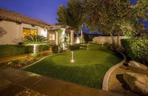 Desert Club Estates House | 2 Private Homes on Estate parcels - 11 bdrm Lic#230956 & 068095