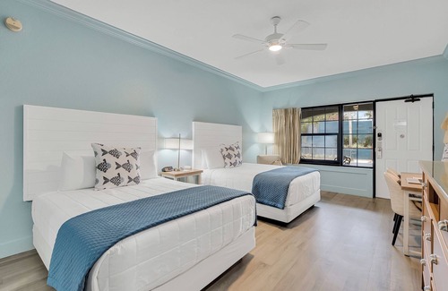 Crystal Beach Hotel | 2 Queen Beds Available. Dog Friendly!