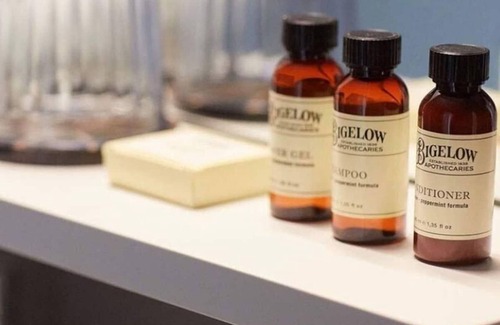 Hiler House | 2 Queen Rooms at The Baltic Hotel