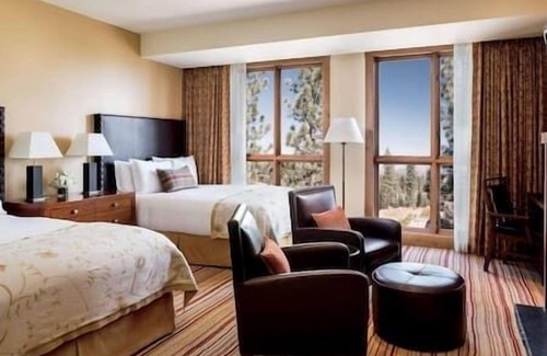Truckee Resort | 2 Ritz Carlton Club, Truckee, Ski, Resort Access!