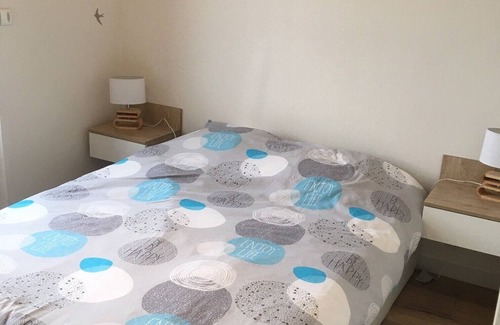 Bagnoles-de-l'Orne Apartment | 2 room apartment near shops and terms (served by shuttle)