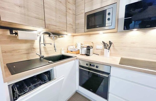 Theoule-Superieur Apartment | 2-room apt: sea, swimming pool, air conditioning, parking