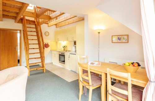 Muritz Apartment | 2-room vacation apartment, 6 persons, balcony, upper floor (10) - Müritzparadies - Feriendorf