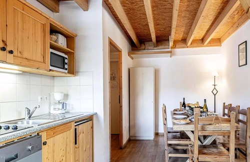 Saint-Sorlin-d'Arves Apartment | 2 Rooms 5 People