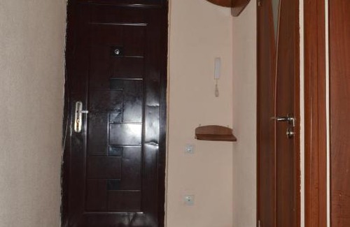 Sverdlov District Apartment | 2 rooms apartment on Chuy Avenu