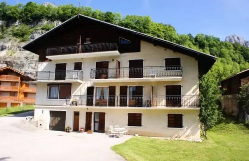 Le Grand-Bornand Apartment | 2 Rooms for 4 People