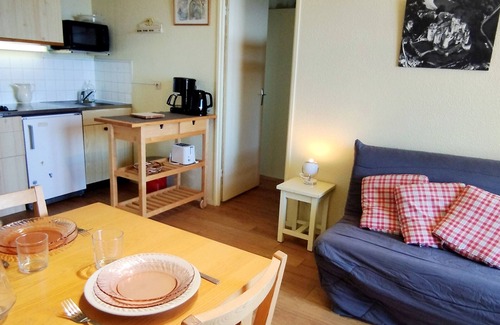 Prapoutel Apartment | 2 Rooms - Near Slopes - Pets Allowed