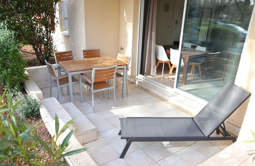 Mandelieu-La-Napoule Apartment | 2 Rooms Superior Garden View #203