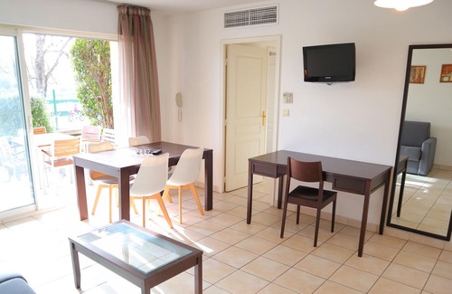 Mandelieu-La-Napoule Apartment | 2 Rooms Superior Garden View #203