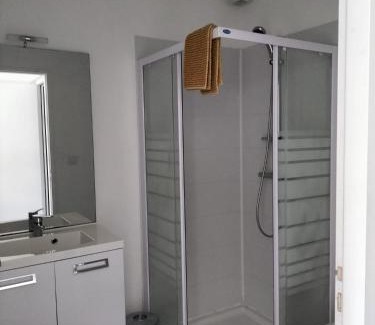 La Guyonniere Apartment | 2 SDB - 2 Chambres - 1 lit d'appoint enfants