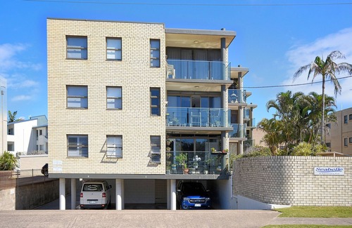 Maroochydore Apartment | 2 Seabelle - 2 bedroom unit opposite the beach in Cotton Tree