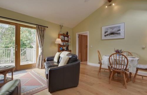 Wilmington House | 2 Shippen Cottages