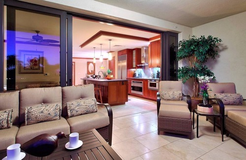 Ko Olina Villa | 2 Side x Side Villas - 3br + 2br on Same Floor-Sleeps up to 14! Great for Groups
