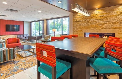 Northwestern Precinct Hotel | 2-Star Hotel ∙ Radisson Hotel St Paul Downtown