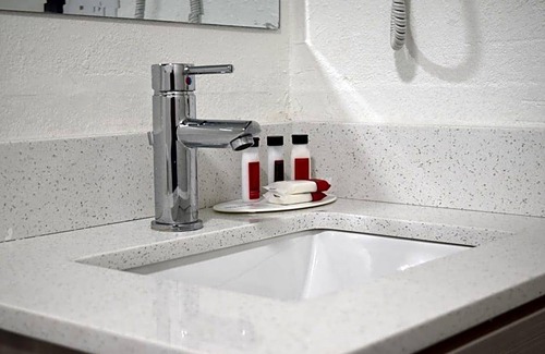Southeast Raleigh Hotel | 2-Star Hotel ∙ Microtel Inn & Suites by Wyndham Raleigh