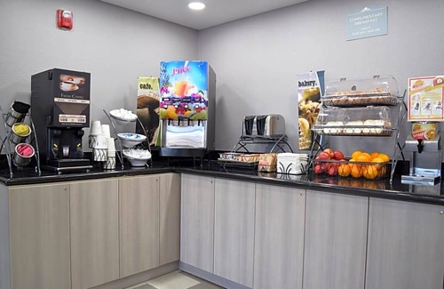Southeast Raleigh Hotel | 2-Star Hotel ∙ Microtel Inn & Suites by Wyndham Raleigh
