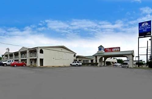 Beaumont Hotel | 2-Star Hotel ∙ Americas Best Value Inn Beaumont