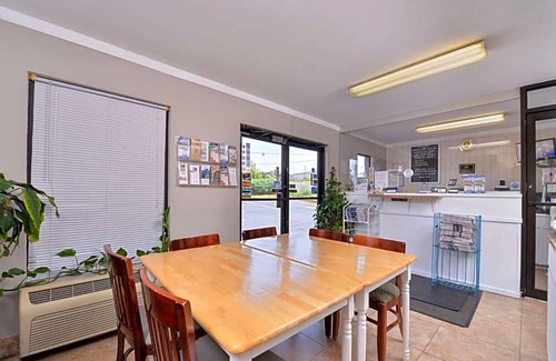 Gracewood Hotel | 2-Star Hotel ∙ Americas Best Value Inn - Augusta / South