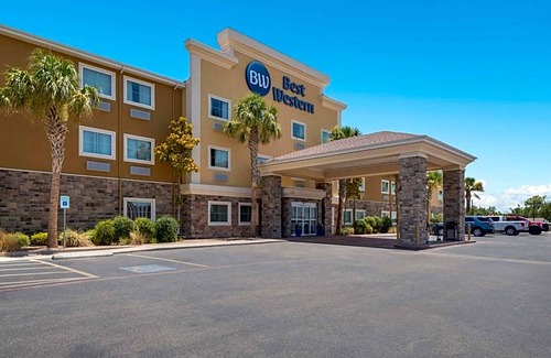 San Angelo Hotel | 2-Star Hotel ∙ Best Western North Bryant Inn
