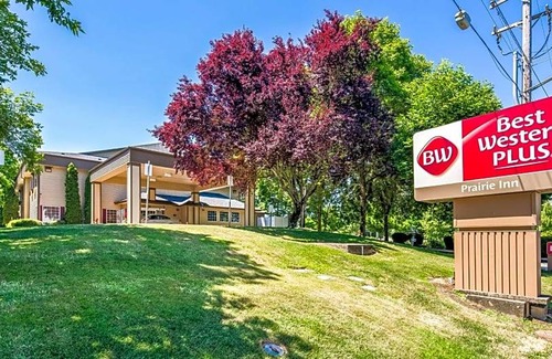 Albany Hotel | 2-Star Hotel ∙ Best Western Plus Prairie Inn